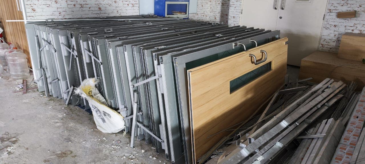 Aarohan Enterprises - HT/LT Electrical Switchgear Clearance: Safe electrical panel extraction and busbar recovery from decommissioned substation. (Photo 058)