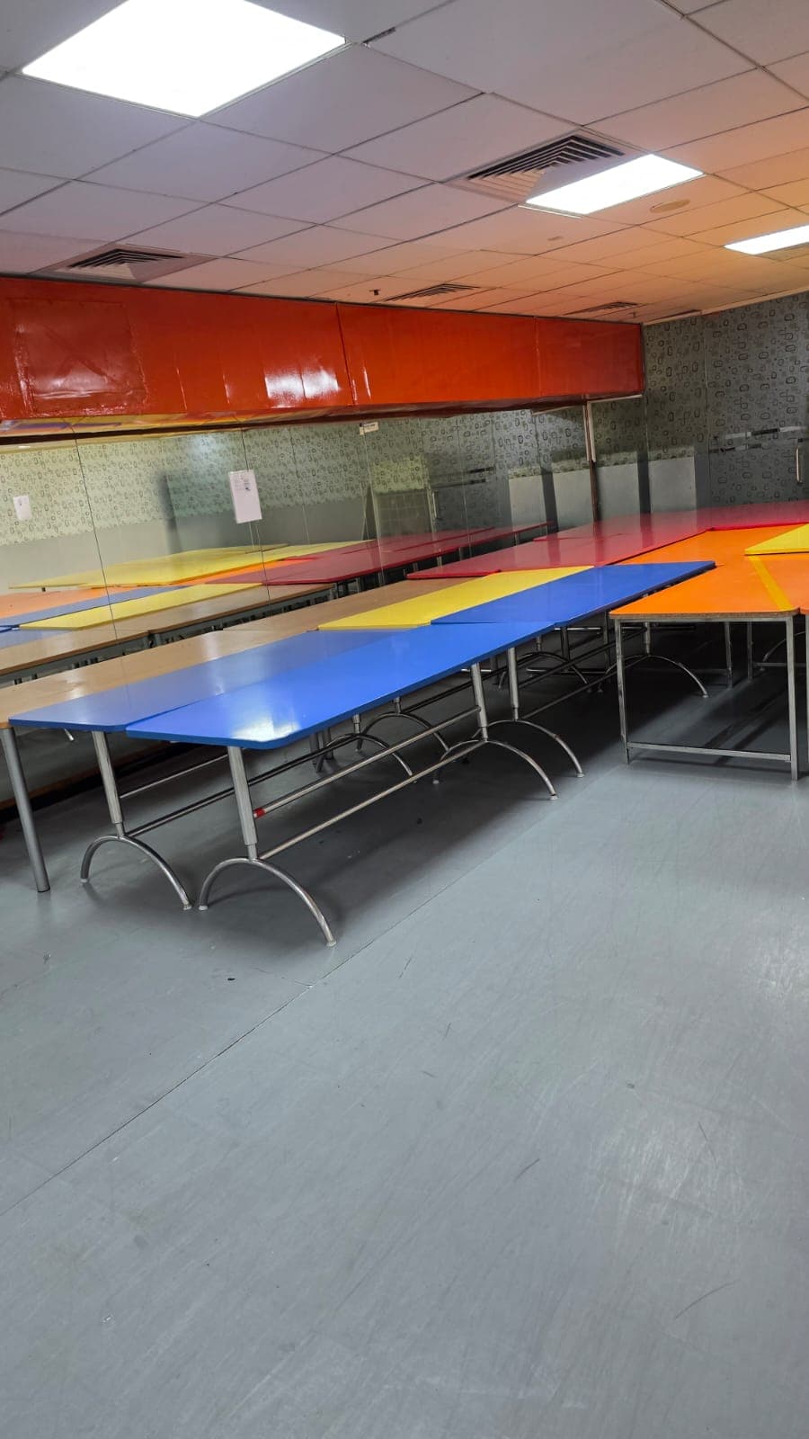 Aarohan Enterprises - Internal Mechanical Strip-Out: Dismantling overhead HVAC ducting and cable trays without impacting structural slabs. (Photo 116)