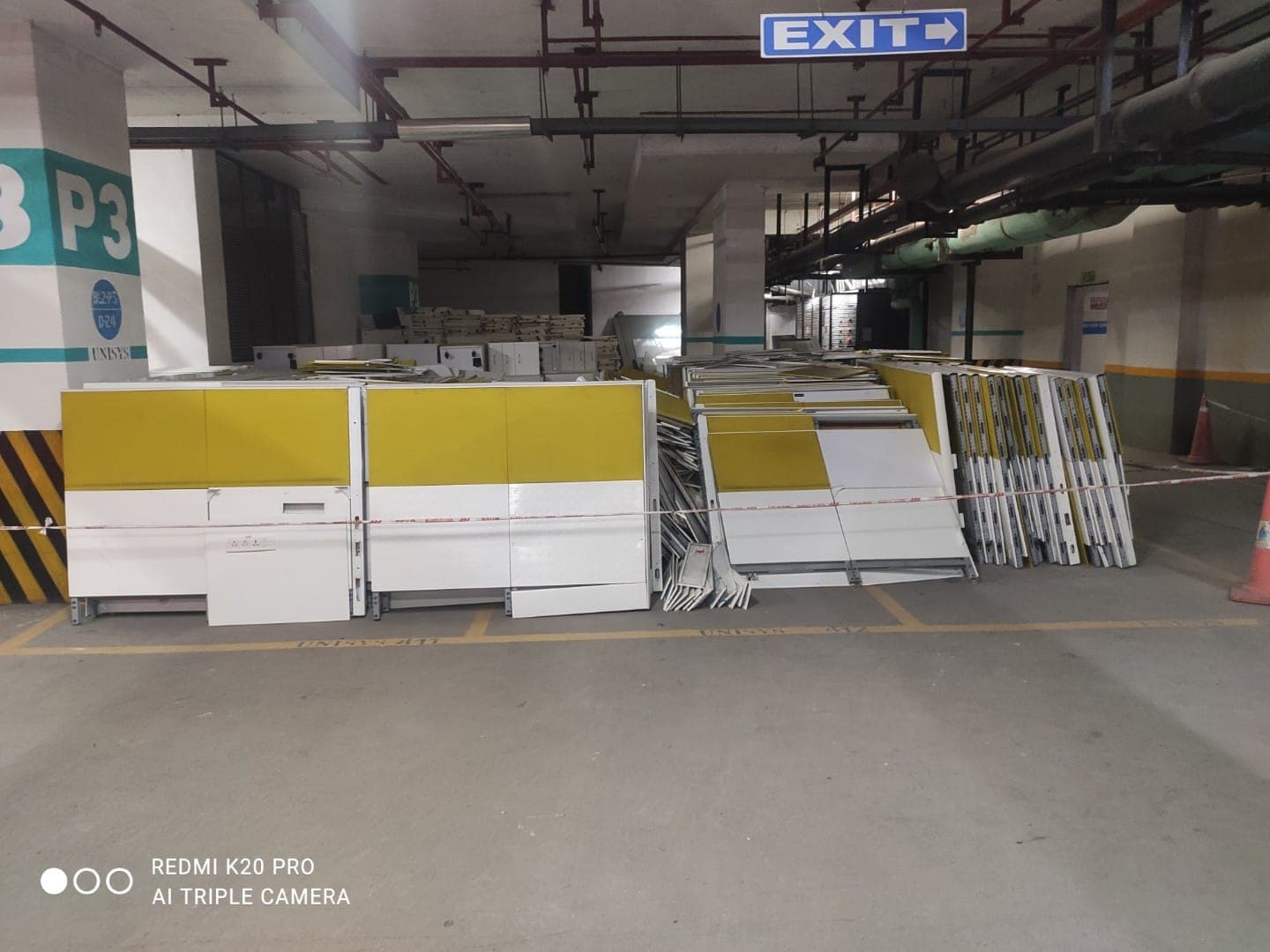 Aarohan Enterprises - Corporate Furniture Asset Buyback: Modular workstation decanting and ergonomic seating reclamation from IT facility. (Photo 135)